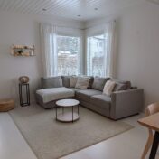 Kohteen Myydään kaksitasoinen paritaloasunto Pirkkalasta lisäkuva 2